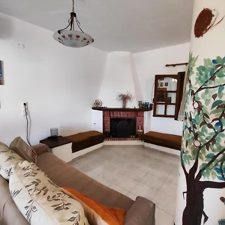 Olive Tree House Holiday home