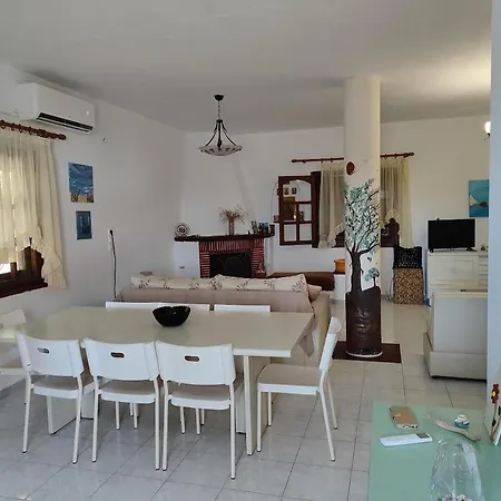 Olive Tree House בית נופש *